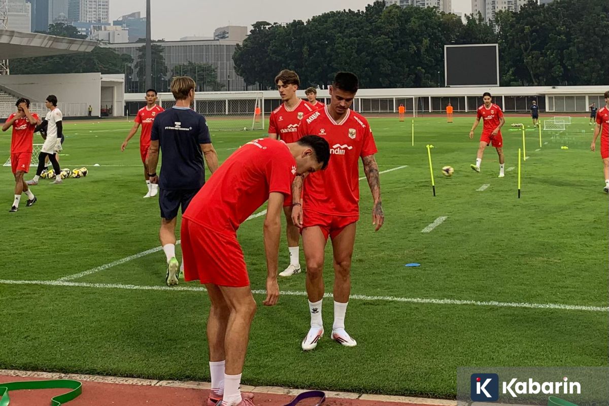 Mees Hilgers Jalani Sesi Latihan Timnas Indonesia, John Herdman Buka Pintu untuk Proses Rehabilitasi