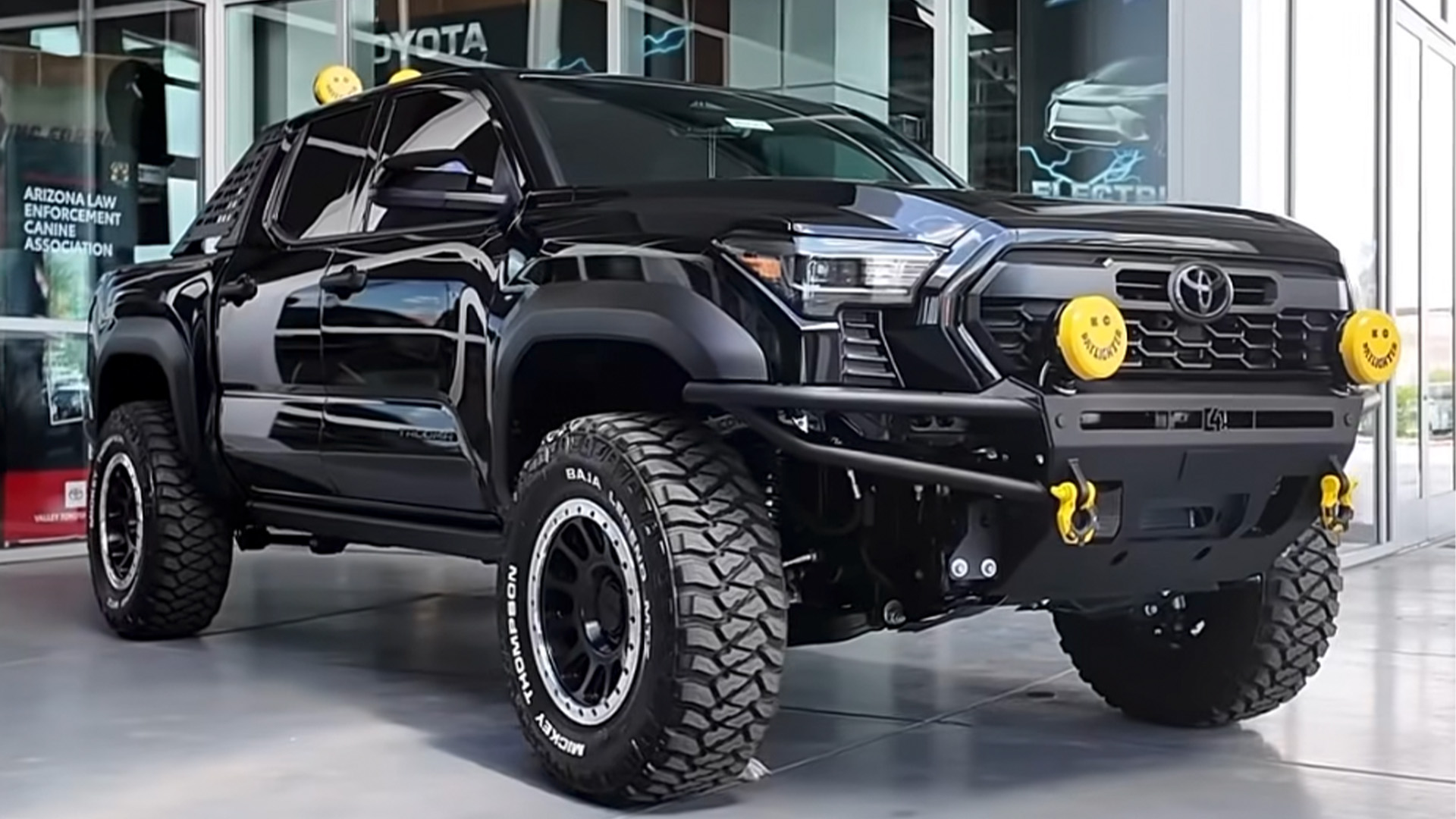 Toyota Tacoma 2026 Edisi Back to the Future Dijual dengan Harga Rp 1,1 Miliar, Tampil Ikonik dan Siap Off-Road