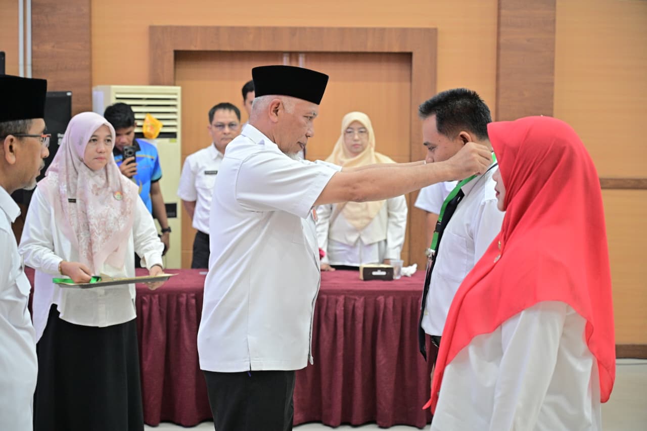 Gubernur Sumbar Mahyeldi Dorong ASN Bangun Budaya Menulis Ilmiah, Bukan Sekadar Syarat Kenaikan Pangkat