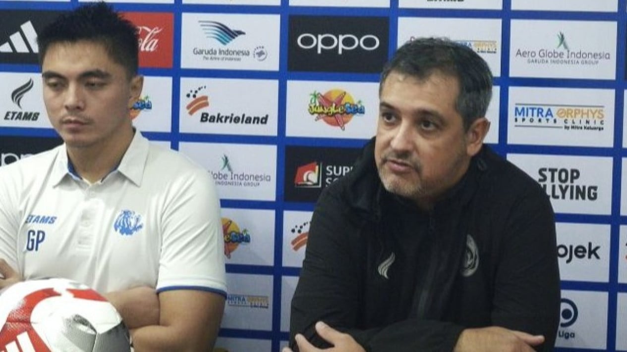 Arema FC Beri Sinyal Pertahankan Marcos Santos, Akhir dari Tradisi Bongkar Pasang Pelatih