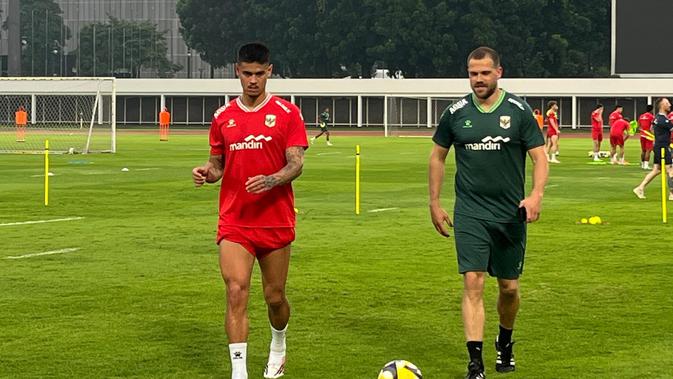 Mees Hilgers Akhirnya Kembali ke Latihan Timnas Indonesia Usai Cedera ACL, Siap Bangkit Musim Depan