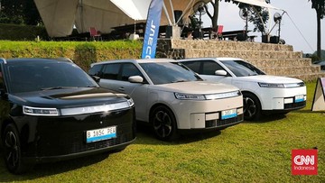 Pemerintah Pastikan Insentif Pembelian Hanya untuk Mobil Listrik Murni, Hybrid Tak Kebagian