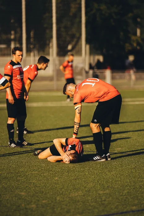 Mees Hilgers Jalani Rehabilitasi di Latihan Timnas Indonesia Usai Cedera ACL Parah