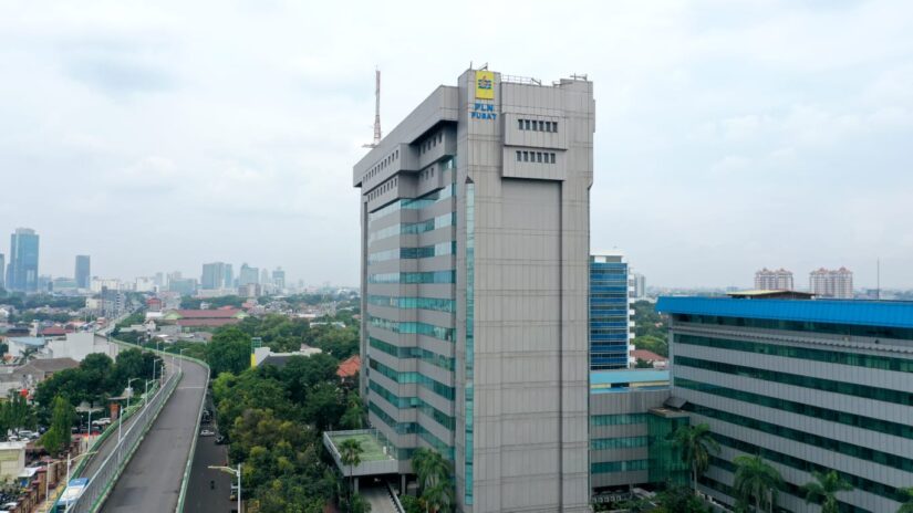 PLN Pangkas 44 Anak Usaha Jadi 23 Unit pada 2028, Danantara Dorong Efisiensi