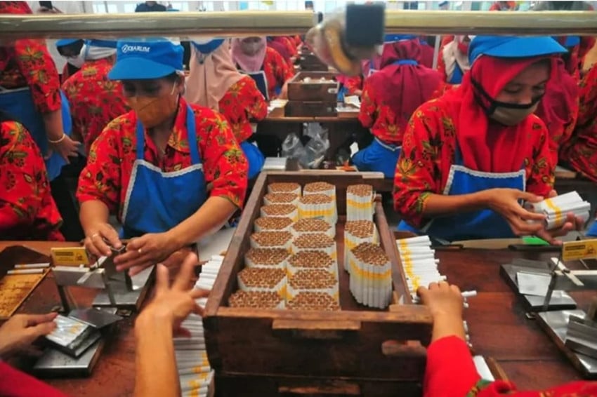 Ribuan Pekerja Rokok Tembakau Kirimkan Suara ke Kemenkes Tolak Aturan Kemasan Polos