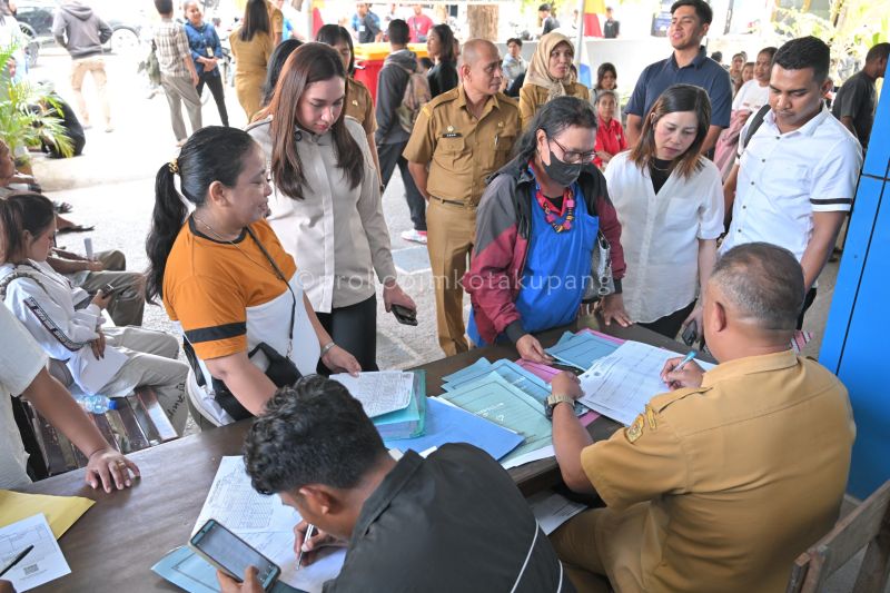 Wakil Wali Kota Kupang Temukan Perangkat Dukcapil Sudah Usang, Janji Perbarui Fasilitas demi Percepat Layanan