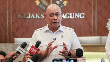 Kasus Korupsi Motor Listrik MBG: Markup Anggaran Rp 1 Triliun, Eks Kepala BGN Jadi Tersangka