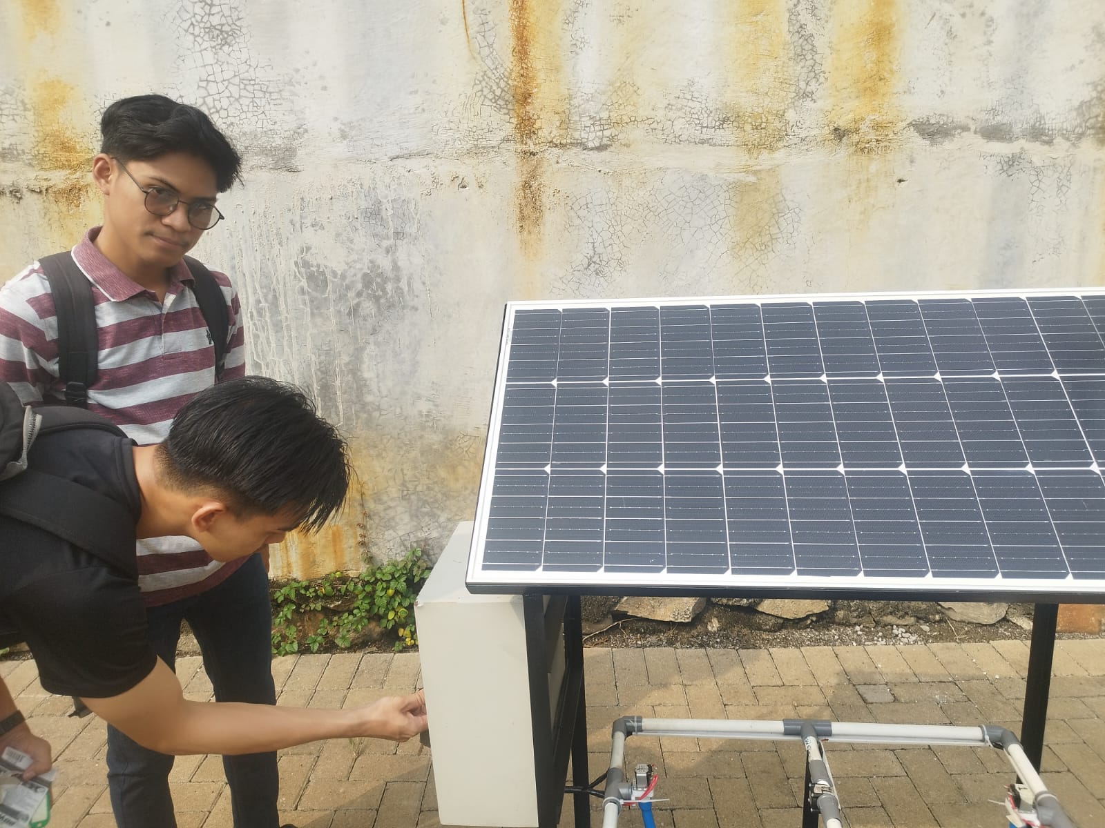 Mahasiswa ITPLN Ciptakan Alat Deteksi Kebocoran Pipa Bertenaga Surya, Kirim Notifikasi ke Telegram