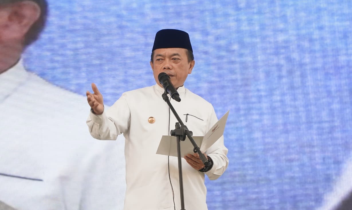 Gubernur Jambi Al Haris Sebut Peran Ponpes Tak Tergantikan, Apresiasi Dedikasi Pengasuh Irsyadul Ibad di Batang Hari