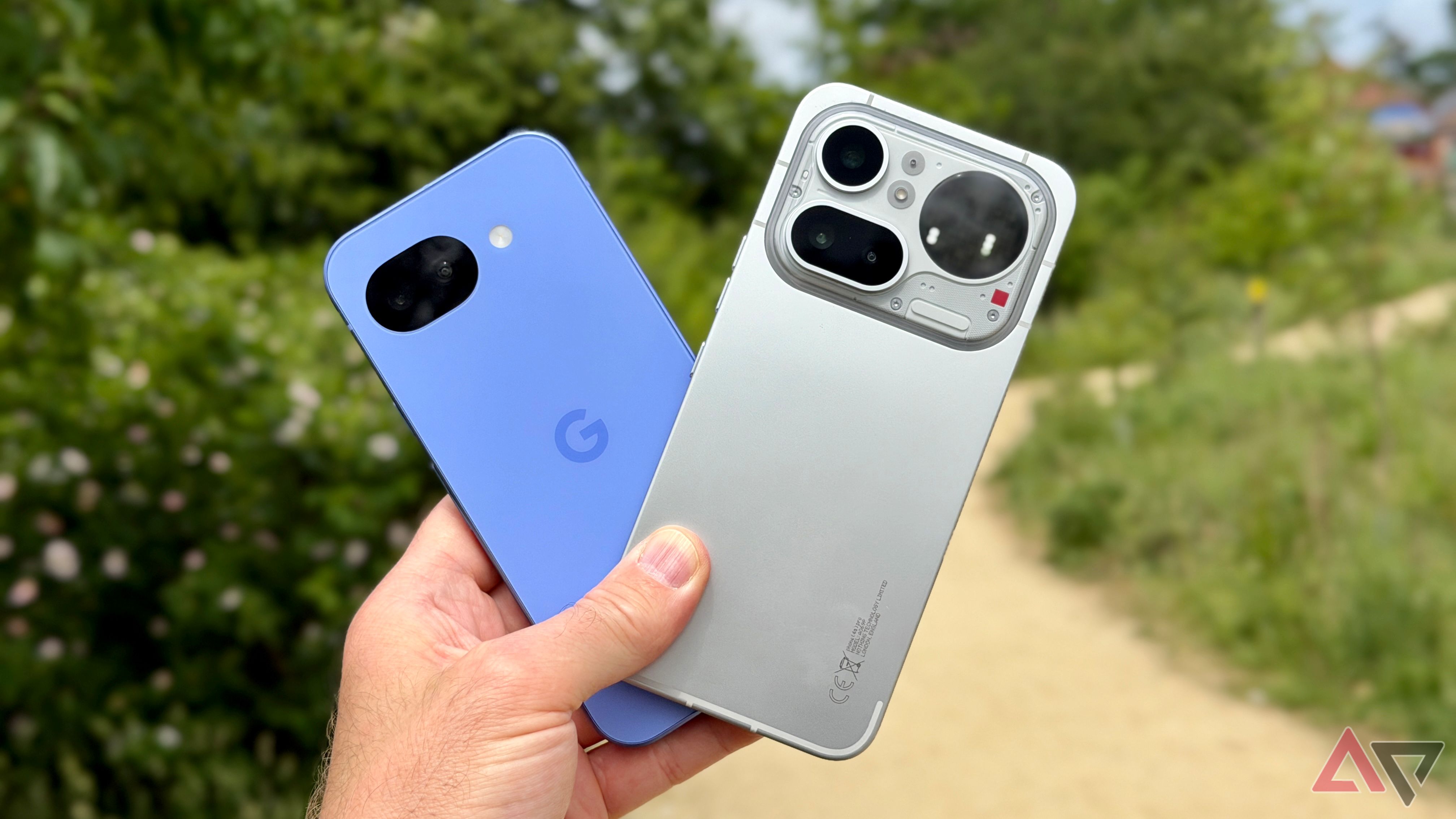 Google Pixel 10a vs Nothing Phone 4a Pro: Ponsel Rp 8 Jutaan Mana yang Lebih Cerdas Dibeli?