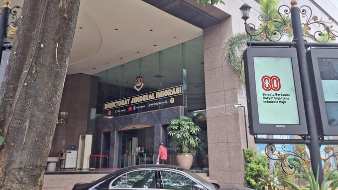 KPK Tahan Wamen Imipas Silmy Karim, Suasana Kantor Kementerian Tetap Normal