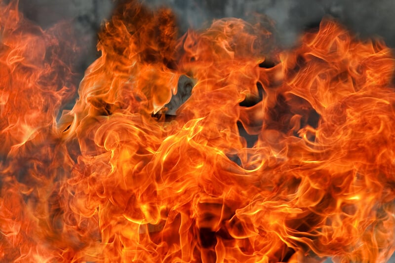 Dua Pabrik di Ho Chi Minh City Terbakar Beruntun di Awal Musim Hujan, Polisi Selidiki Penyebab
