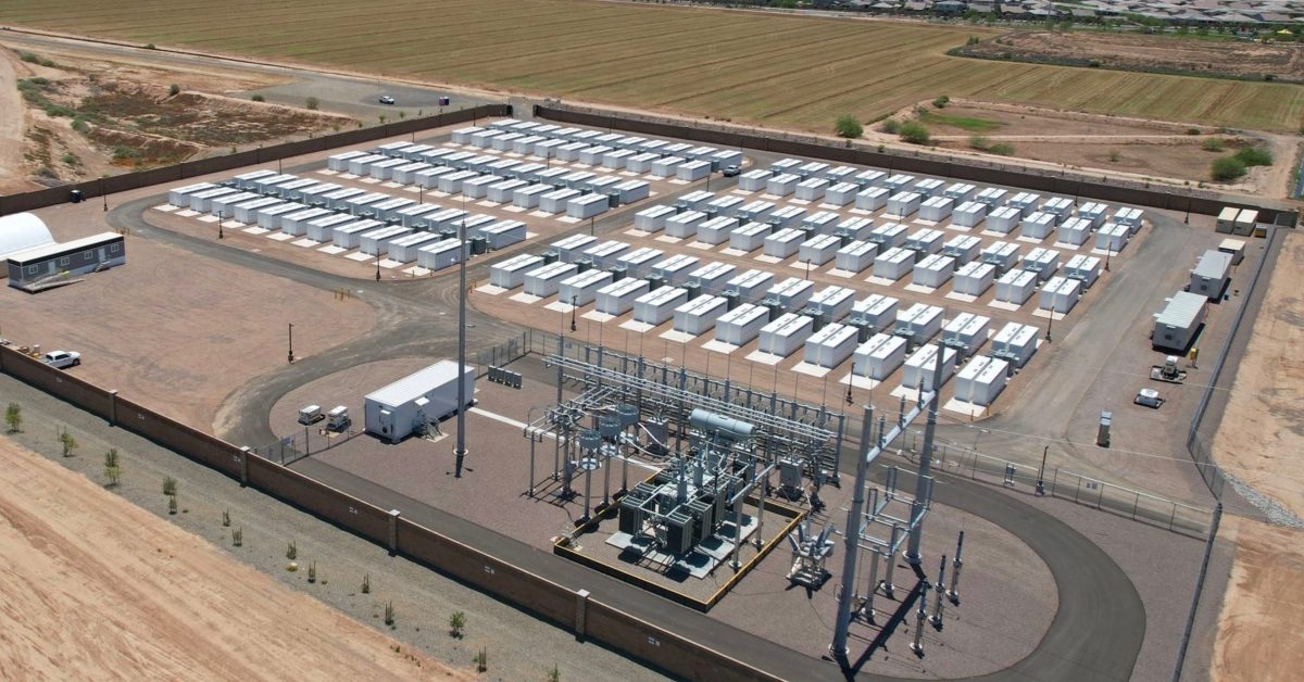 SpaceX dan xAI Borong Megapack Tesla Hampir Rp 16 Triliun, Total Pembelian Tembus 1 Miliar Dollar AS