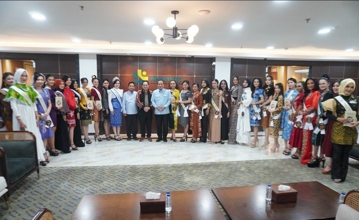 Kementerian Koperasi Bekali 29 Finalis Putri Otonomi Indonesia 2026 Jadi Duta Koperasi Desa