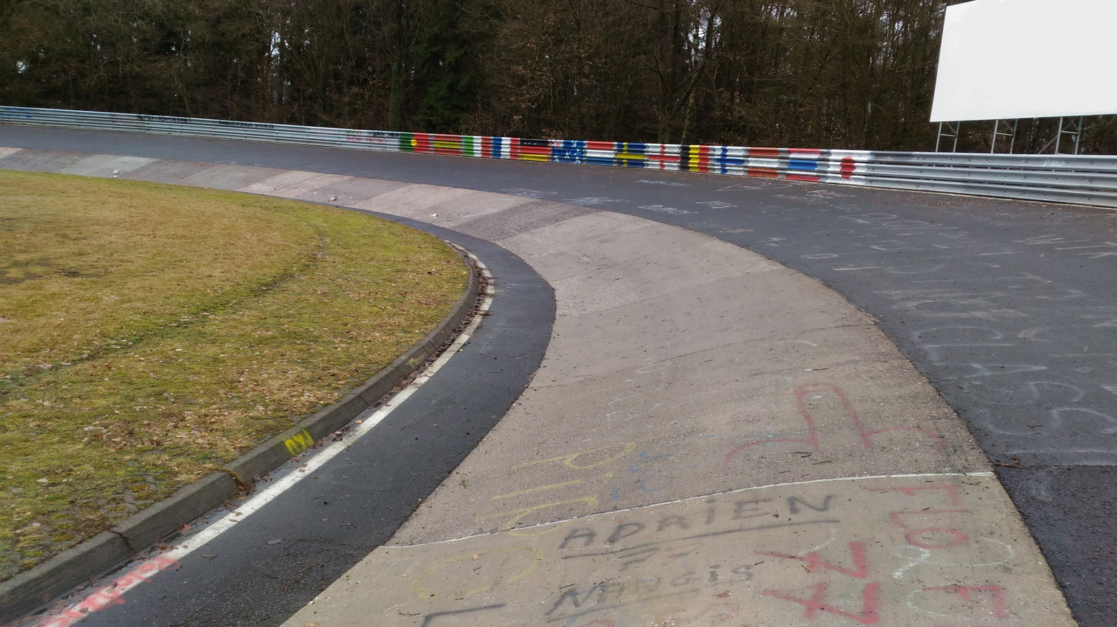 Formula 1 Harus Pertimbangkan Kembali Sirkuit Le Mans dan Hockenheim untuk Kalender 2026