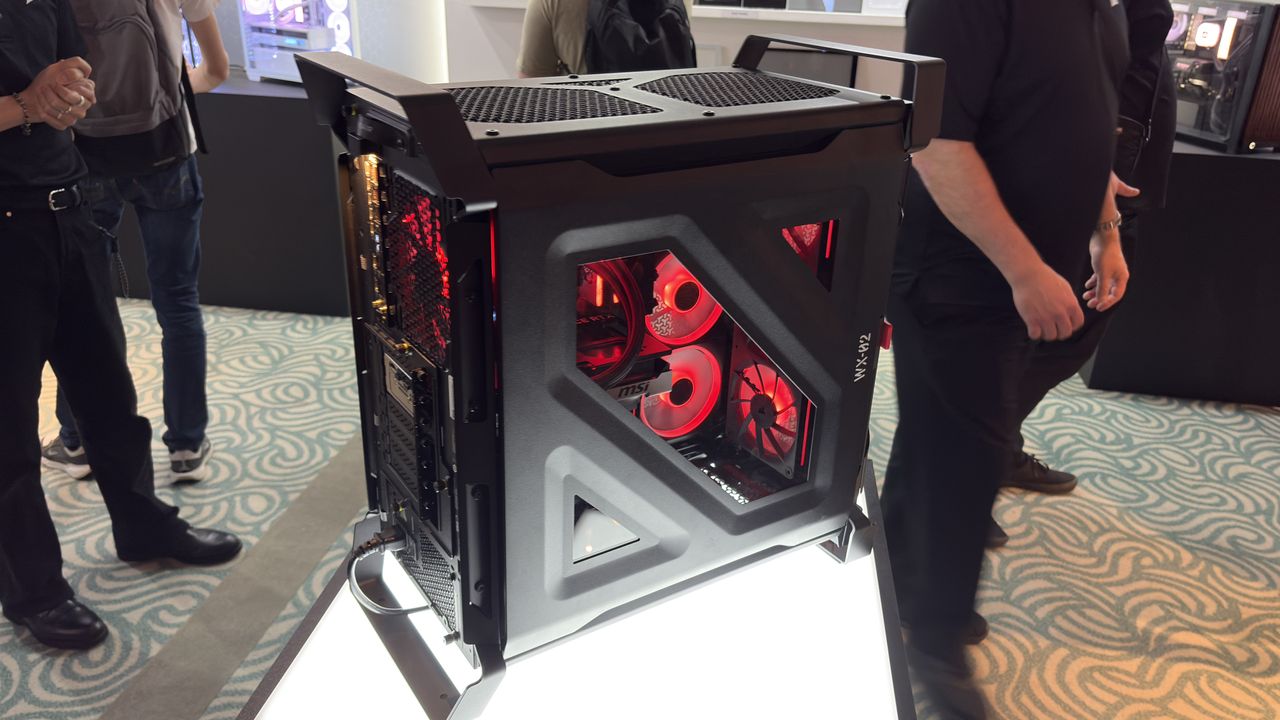 Corsair Rilis PC Case Warthog dengan Gaya Utilitarian-Futuristik, Harganya Mulai Rp 3,2 Juta