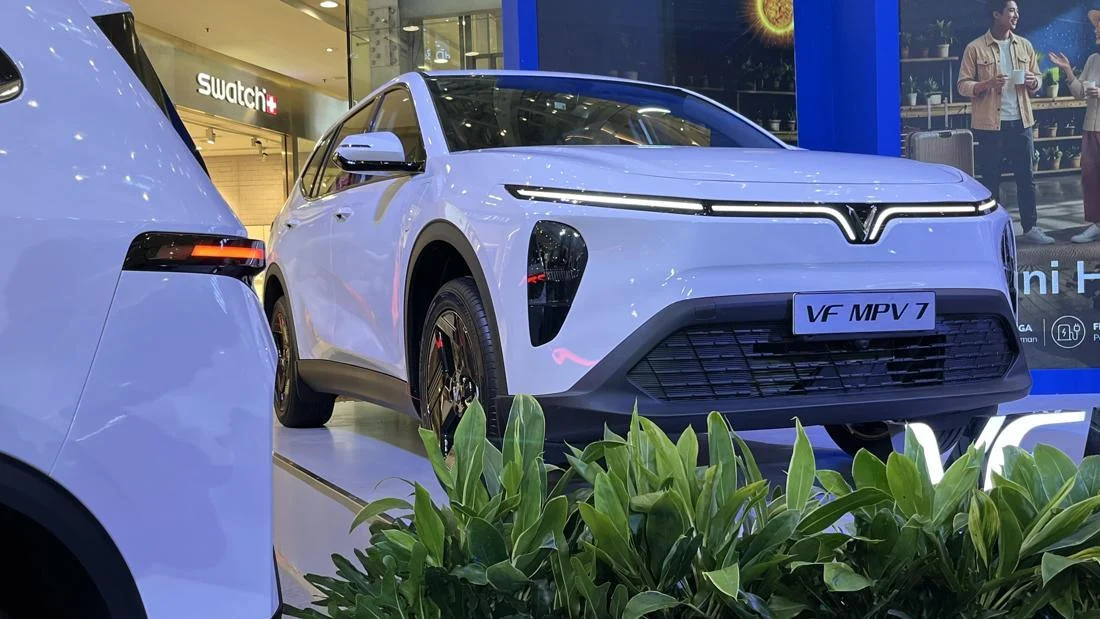 VinFast VF MPV 7 Rakitan Subang Kantongi Sertifikat TKDN 40 Persen, Harga Mulai Rp 345 Juta