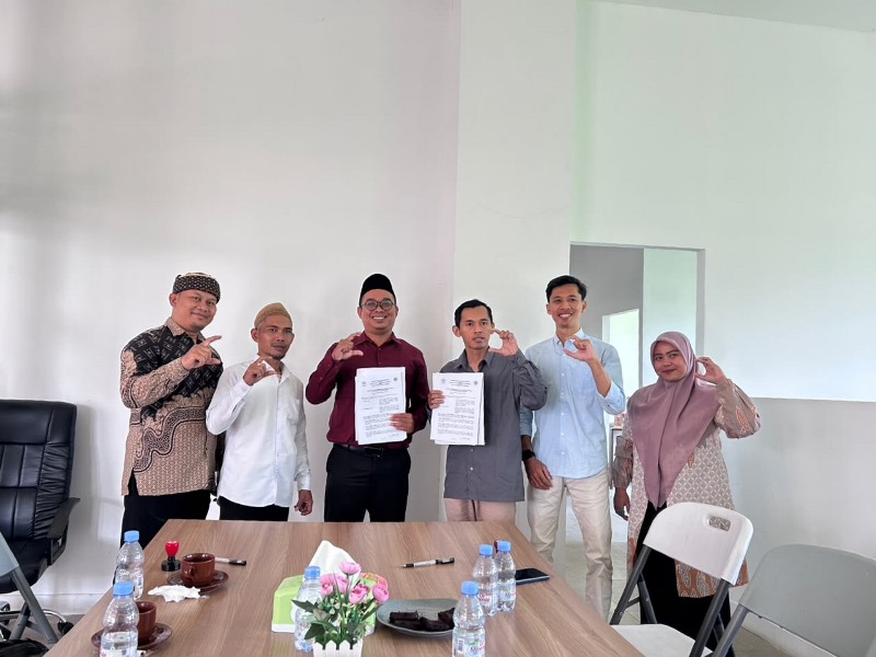 SMA-IT Manbaul Huda Kuningan Jalin Kerjasama dengan STAIKU, Siswa Unggul Kitab Kuning dan Tahfidz Al-Qur’an Dapat Jalur Khusus Kuliah