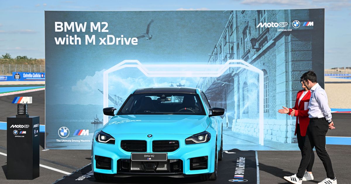 BMW M2 with M xDrive 2026 Jadi Hadiah BMW M Award MotoGP, Meluncur Perdana di Hungaria