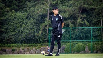Media Korea Kaitkan Shin Tae Yong dengan Kursi Pelatih Persija Jakarta yang Kosong