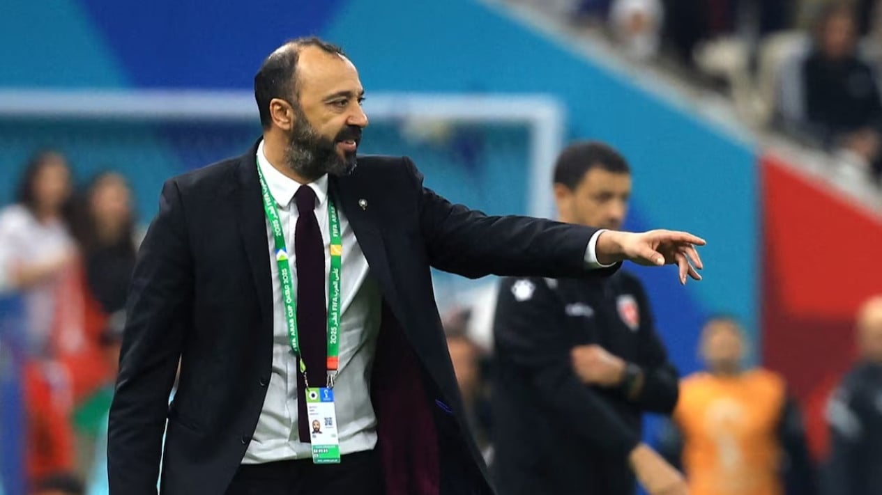 Pelatih Oman Tarik Sektioui Beri Sinyal Tak Anggap Remeh Timnas Indonesia di FIFA Matchday GBK