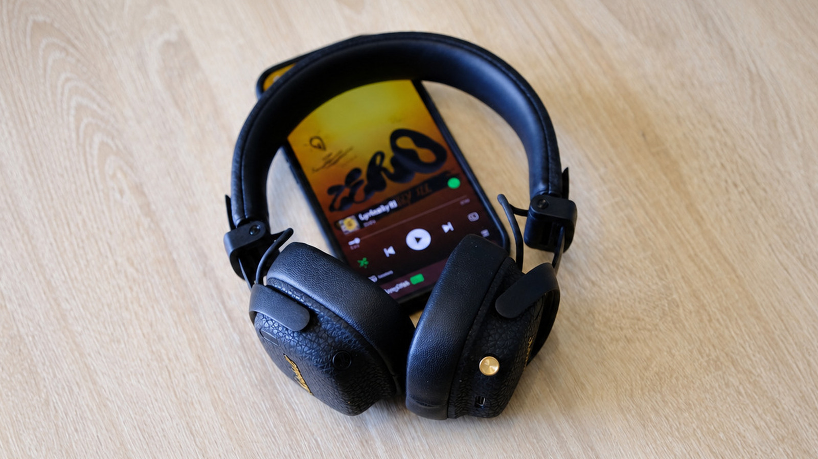 Marshall Milton ANC Resmi Dirilis, Headphone On-Ear Premium dengan Baterai Bisa Diganti Sendiri