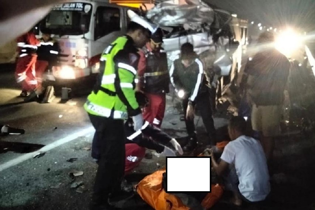 Lima Tewas dalam Kecelakaan di Tol Pekanbaru-Dumai, Sopir Diduga Alami Microsleep
