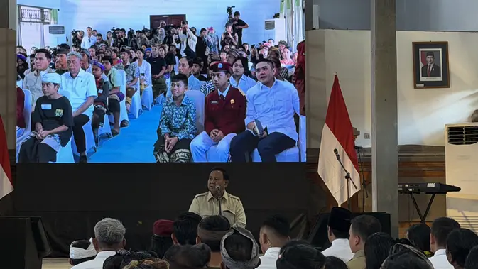 Presiden Prabowo Perintahkan Seskab Teddy Cari Lahan Kosong untuk Percepatan Pembangunan Sekolah Rakyat