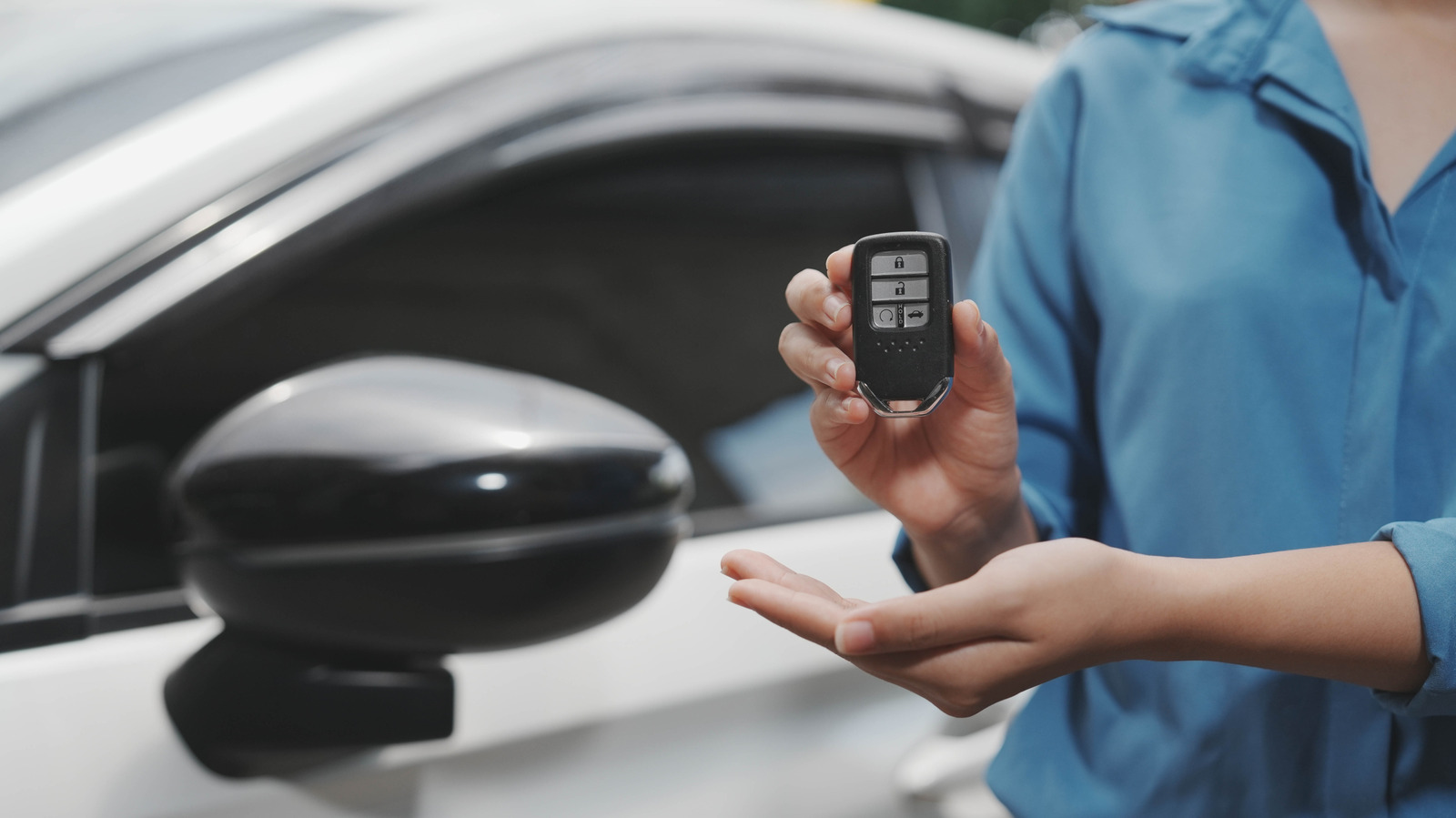Jangan Simpan Key Fob Terlalu Dekat dengan Mobil, Ini Dampaknya pada Baterai