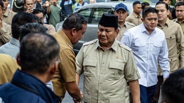Prabowo Instruksikan Seskab Teddy Cari Gedung Negara Kurang Dimanfaatkan untuk Sekolah Rakyat