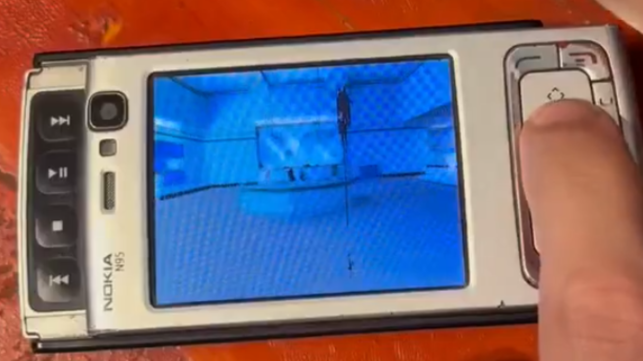 Nokia N95 Berhasil Jalankan Half-Life di 30 FPS, Ponsel 2007 Setara PC 1998