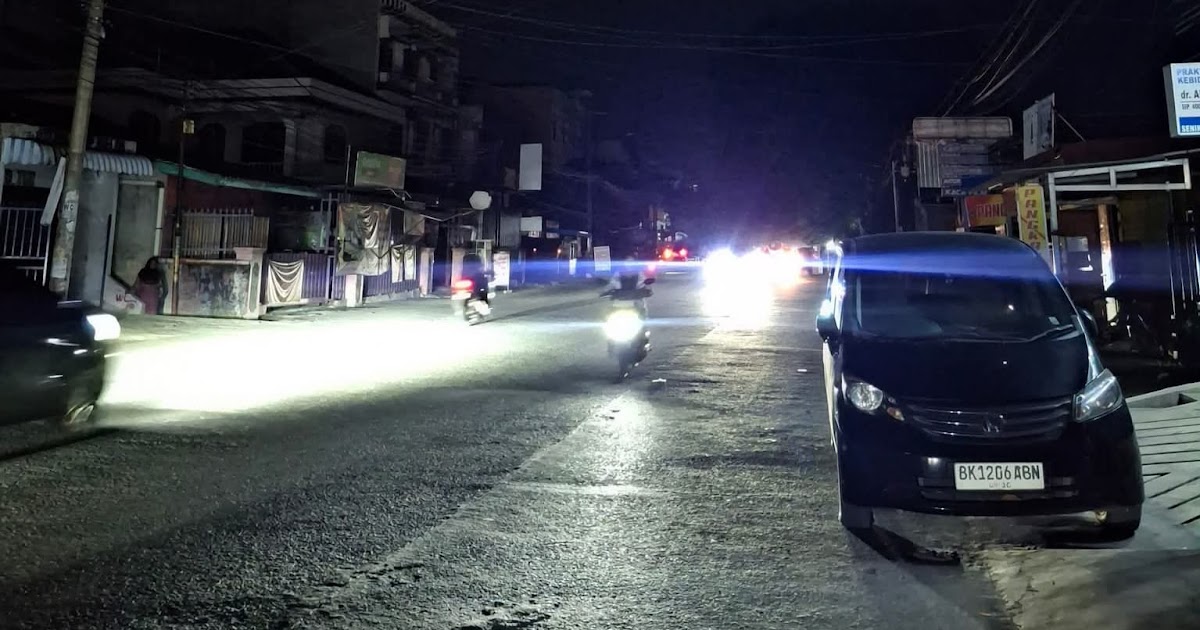 Warga Lubukpakam Mengeluh, Listrik Padam 20 Jam Akibat Tiang Tower PLN Tumbang