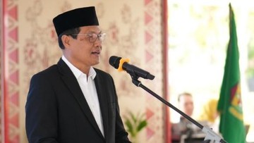 KPK Tangkap Bupati Muara Enim Edison dalam OTT, Sepuluh Orang Diamankan
