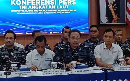 TNI AL Gagalkan Penyelundupan 42 Dirigen Merkuri Disamarkan Sebagai Sparepart Kapal di Tanjung Priok