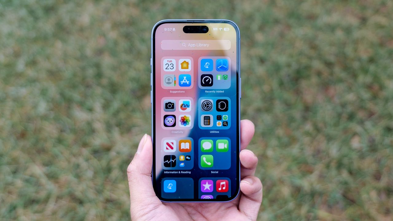 Setelah Setahun Pakai iOS 26, Ini 9 Fitur yang Paling Sering Digunakan Jurnalis Teknologi