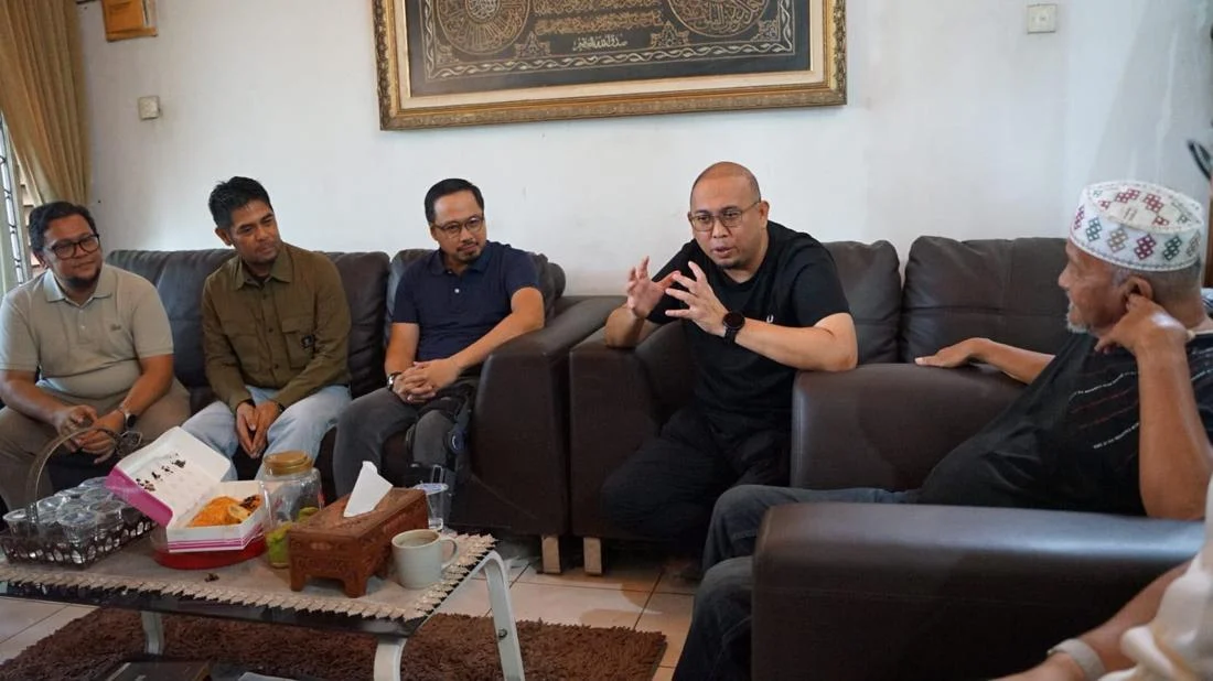 Andre Rosiade dan Nilmaizar Berburu Restu Tokoh Sumbar demi Target Promosi Semen Padang FC ke Liga 1