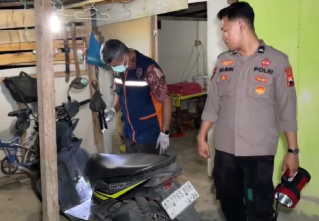 Polisi Olah TKP Ulang di Sragen, Ibu Korban Histeris saat Rekonstruksi Temukan Jasad Anak