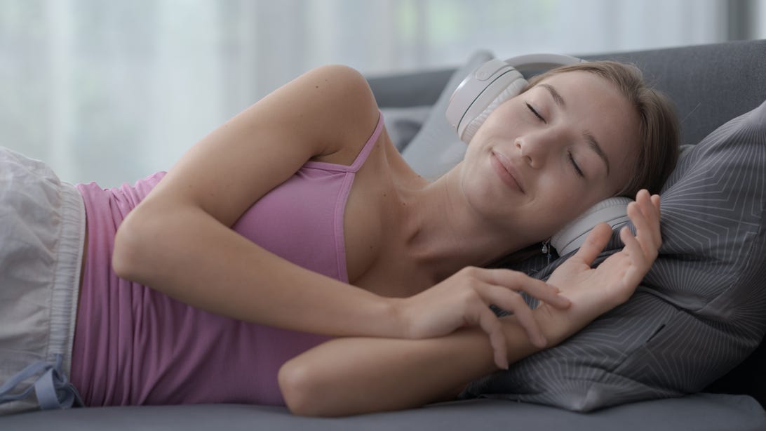 Ozlo Sleepbuds dan Soundcore Sleep A30 Special Jadi Pilihan Headphone Tidur Terbaik 2026