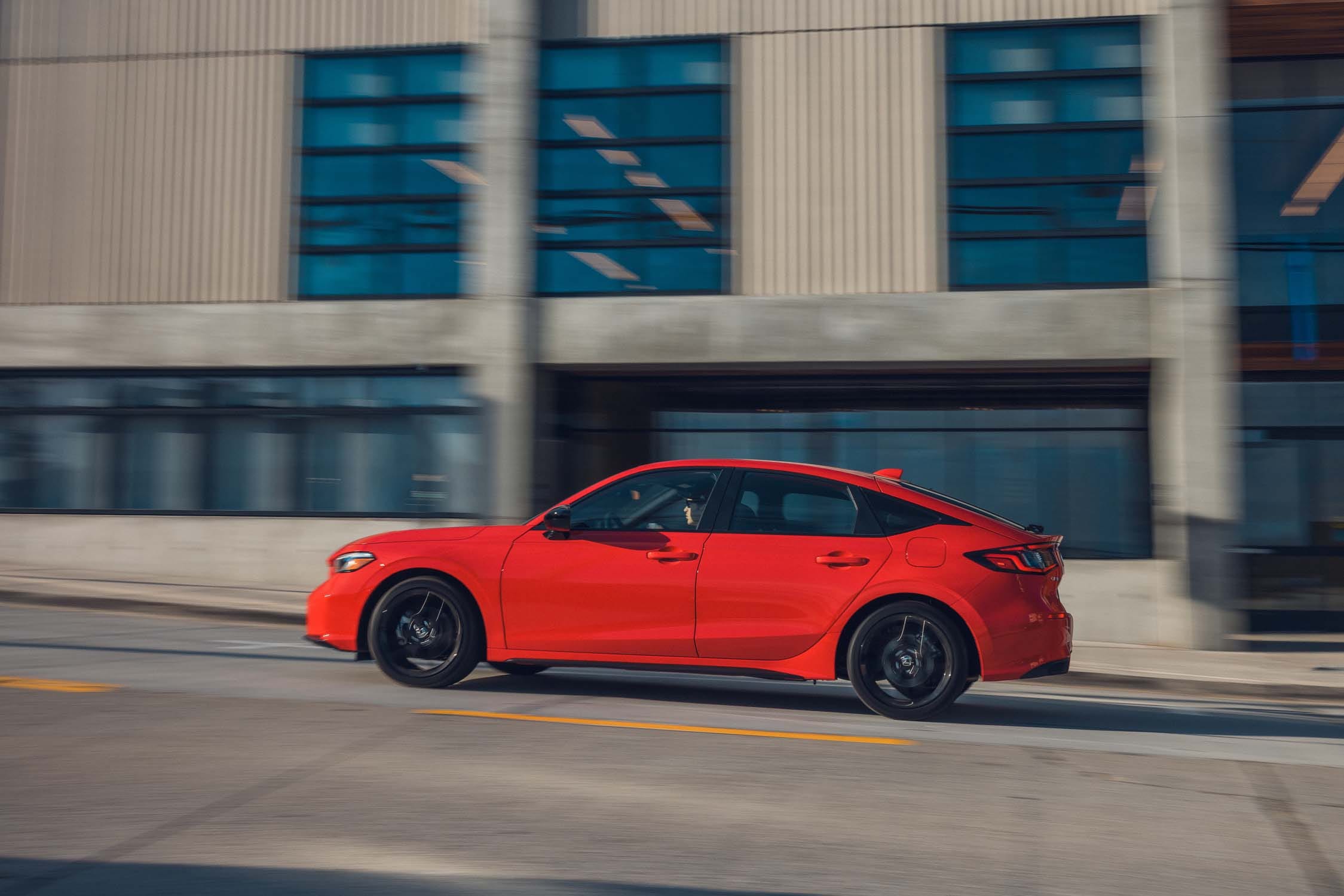 Honda Civic Hybrid Sport Hatchback Varian Terbaik, Kombinasi Irit dan Bertenaga