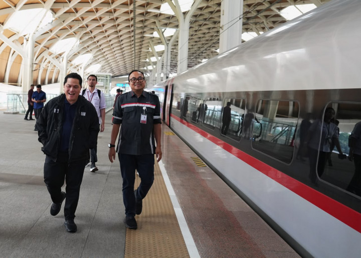 Erick Thohir Naik Whoosh ke Bandung, Beri Moril Timnas Putri demi Tambah Poin FIFA