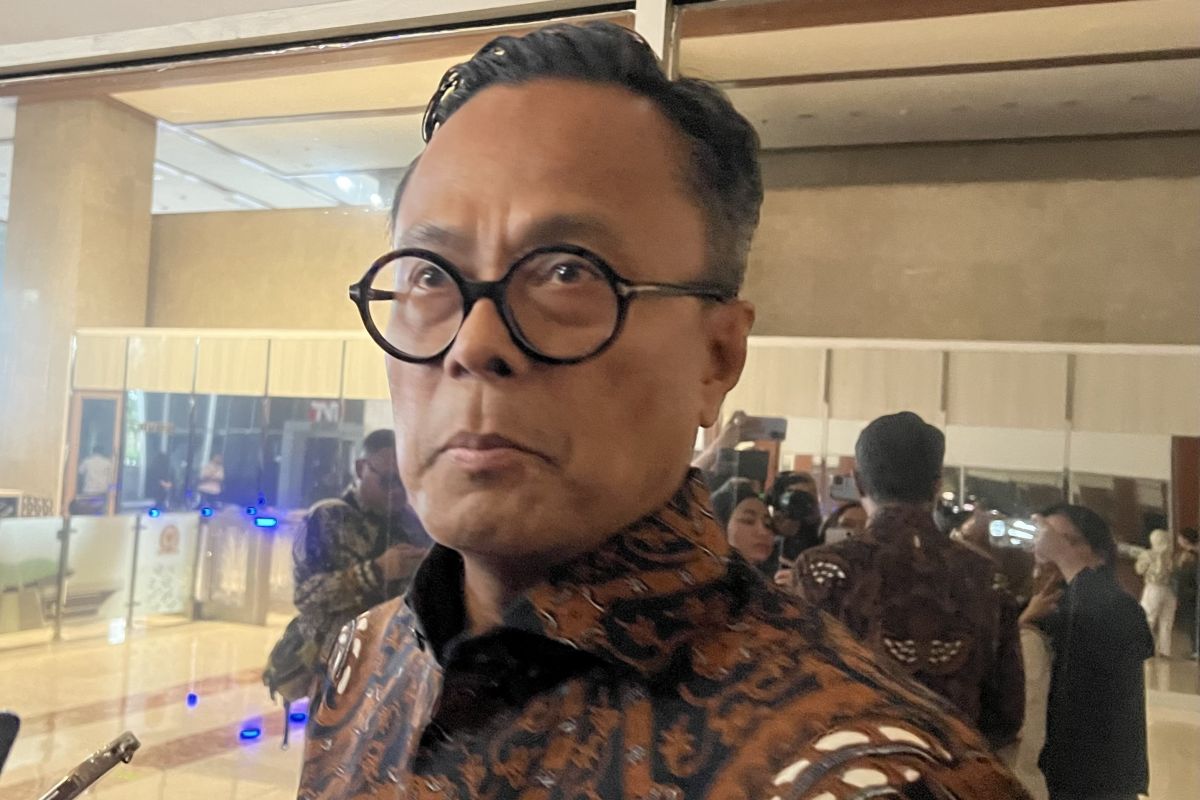 Danantara Bantah Isu Rombak Direksi PLN, RUPS Baru Digelar Juni 2026