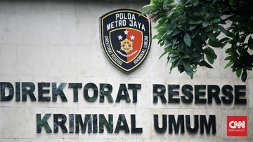 Polisi Periksa Pembuat Film Pesta Babi dalam Laporan Mama Sinta soal Dugaan Penistaan