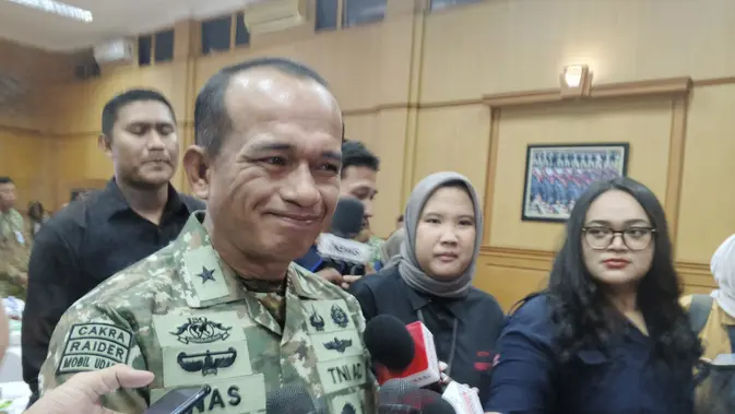 TNI Respons Video Viral Pembongkaran SD di Ende, Klaim Hanya Geser Tiang Sekolah untuk Akses Alat Berat