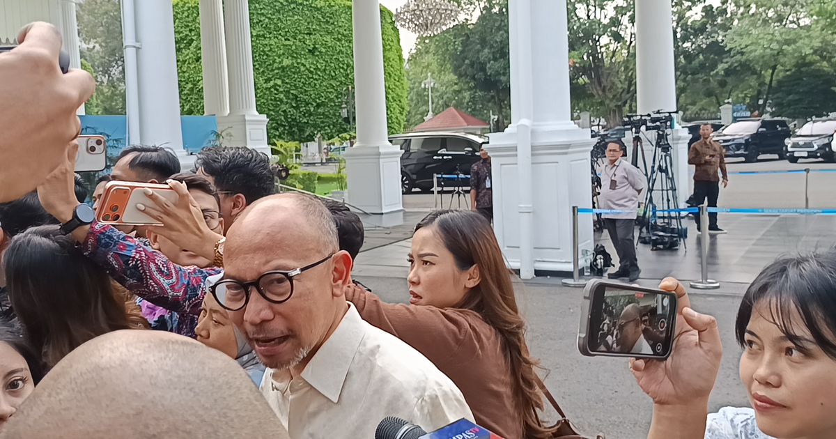 Luhut dan Chatib Basri Lapor ke Prabowo di Tengah Isu Reshuffle, Mensesneg Bantah Ada Pergantian Menteri Keuangan