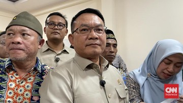 Kepala Staf Kepresidenan Dudung Abdurachman Bantah Miliki Dapur MBG, Akui Pertemukan Pesantren dengan Dadan