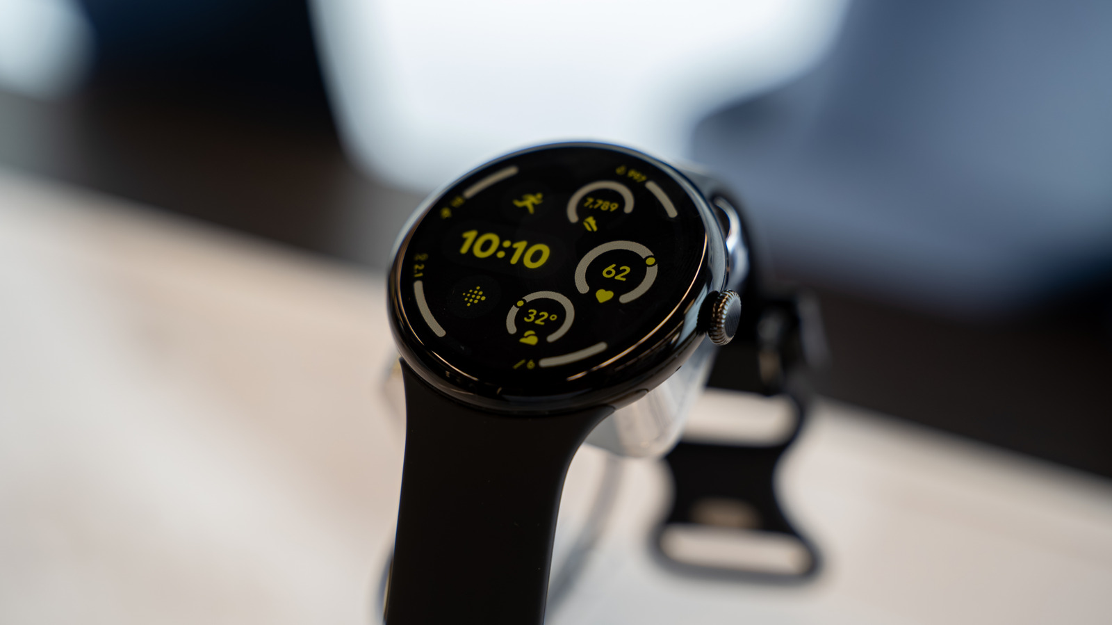 Jam Tangan Pixel Watch 5 Diduga Bocor Usai Ditemukan di Dasar Laut oleh Penyelam