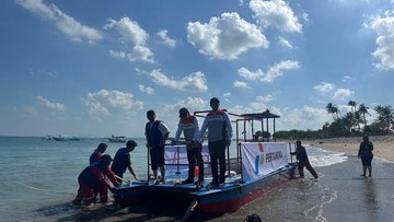 Pertamina dan ITS Luncurkan Kapal Pembersih Sampah Otomatis Perdana di Perairan Bali