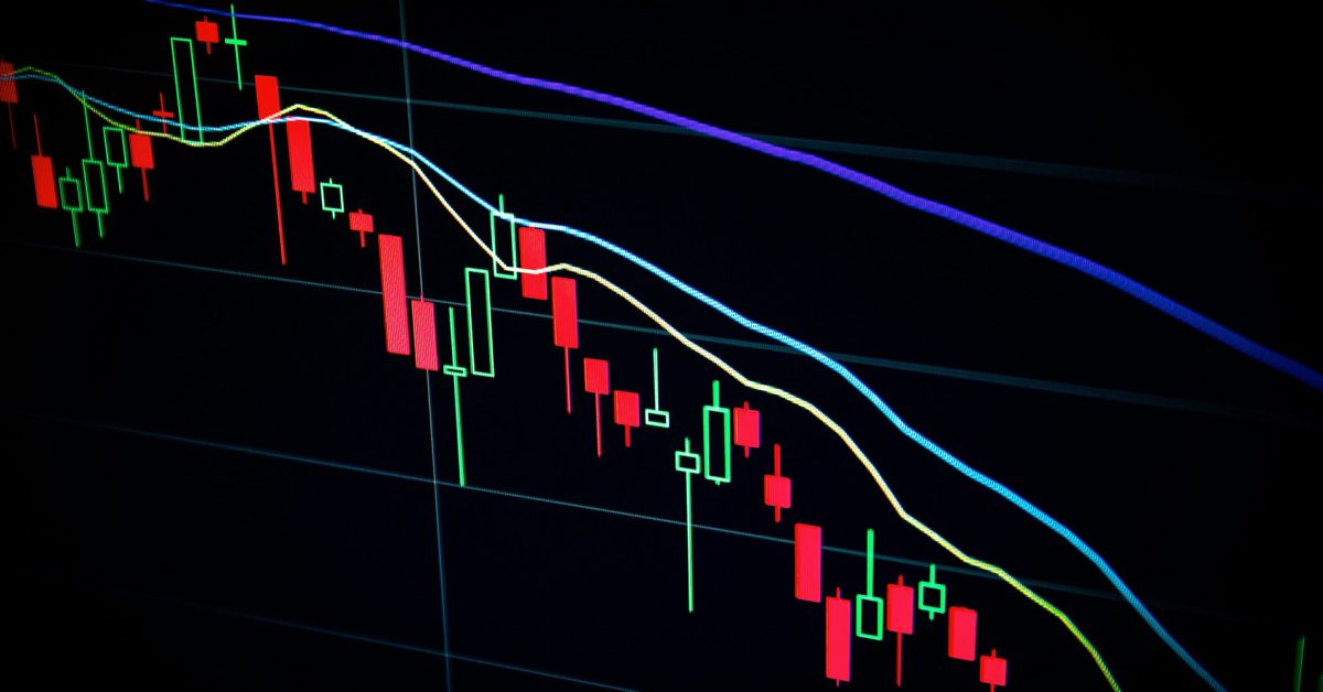 Saham Apple Anjlok 4% Usai WWDC, Investor Khawatir dengan Keterbatasan AI Apple Intelligence