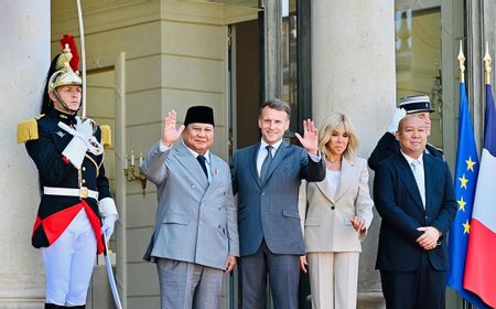 Presiden Prabowo Bela Rencana Kunjungan Luar Negeri: Undangan Negara Besar Tak Boleh Ditolak Demi Kepentingan Nasional