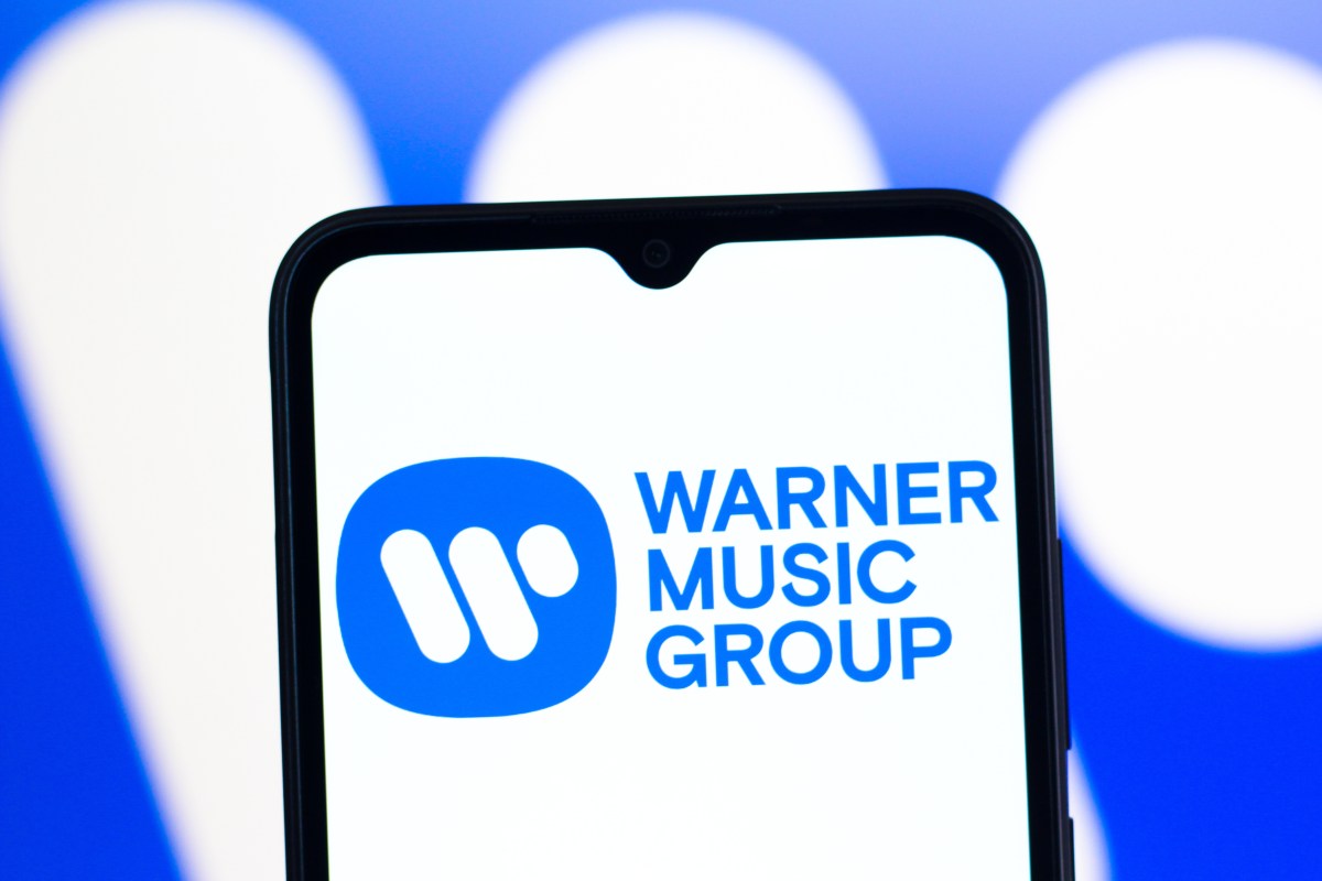 Warner Music Group Akuisisi Sureel AI untuk Lacak Penggunaan Karya Musik di Konten Buatan AI